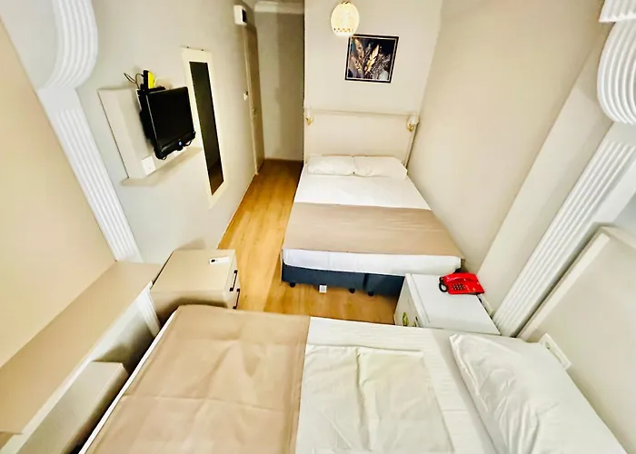 Crowned Exclusive 2* Istambul