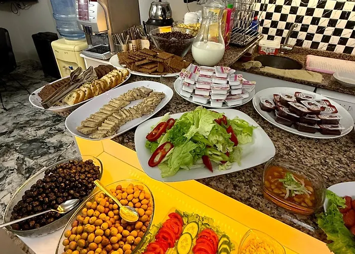 Crowned Exclusive 2* Istambul