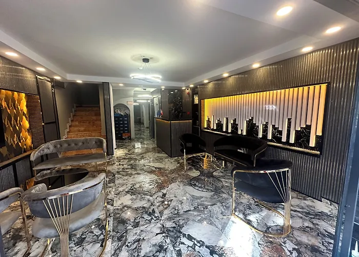 Crowned Exclusive 2* Istambul