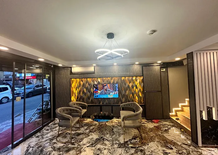 Crowned Exclusive Стамбул