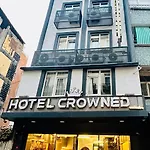 Crowned Exclusive