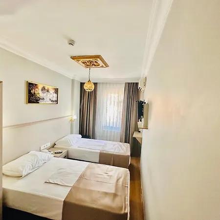 Crowned Exclusive Hotel Estambul