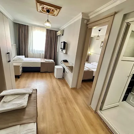 Crowned Exclusive 2* Istanbul