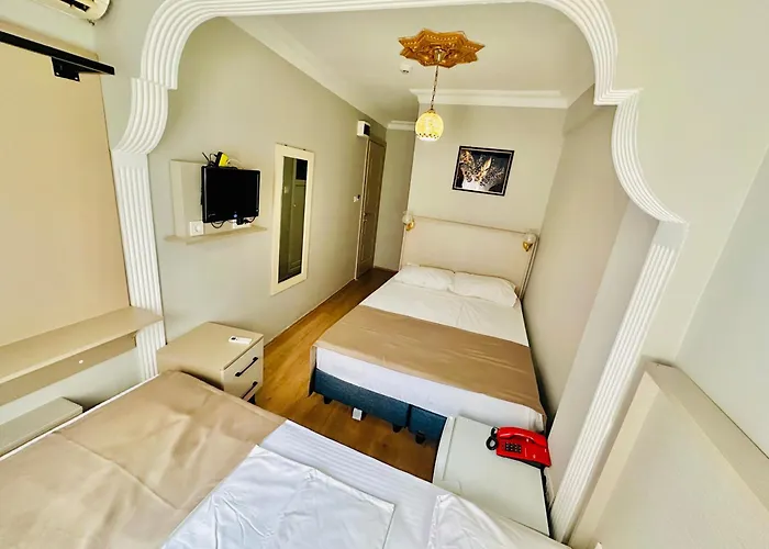 Crowned Exclusive 2*