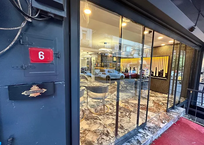 Crowned Exclusive 2* Istanbul