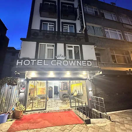Crowned Exclusive 호텔 2*