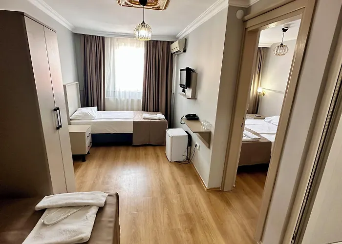 Crowned Exclusive 2* Isztambul
