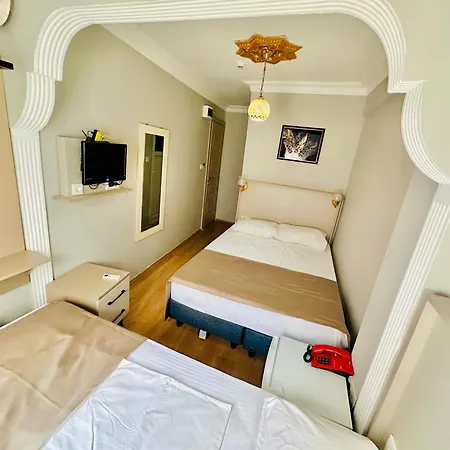 Crowned Exclusive 2*